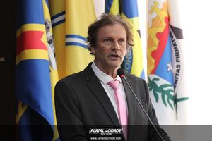 Posse de prefeito, vice-prefeita e vereadores para o mandato 2025-2028