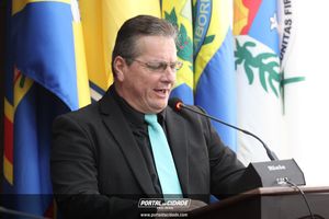 Posse de prefeito, vice-prefeita e vereadores para o mandato 2025-2028