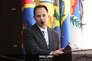 Posse de prefeito, vice-prefeita e vereadores para o mandato 2025-2028