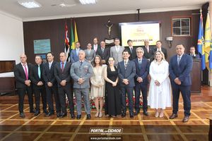 Posse de prefeito, vice-prefeita e vereadores para o mandato 2025-2028