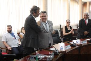Posse de prefeito, vice-prefeita e vereadores para o mandato 2025-2028