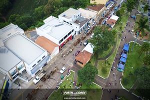 13&ordm; Desfile de Carro de Boi em Nova Resende