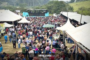 14&ordf; Queima do Alho em Nova Resende