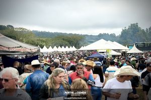 14&ordf; Queima do Alho em Nova Resende