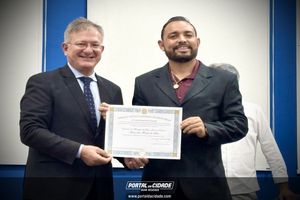 Diploma&ccedil;&atilde;o dos eleitos: Nova Resende, Bom Jesus da Penha e Monte Belo
