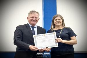 Diploma&ccedil;&atilde;o dos eleitos: Nova Resende, Bom Jesus da Penha e Monte Belo
