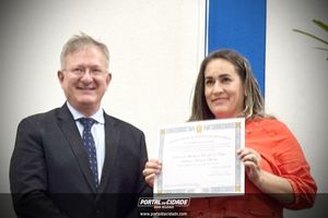 Diploma&ccedil;&atilde;o dos eleitos: Nova Resende, Bom Jesus da Penha e Monte Belo