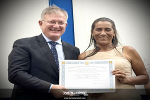 Diploma&ccedil;&atilde;o dos eleitos: Nova Resende, Bom Jesus da Penha e Monte Belo