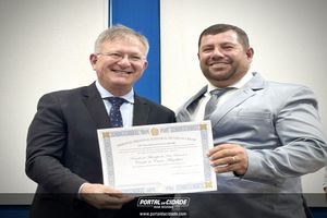 Diploma&ccedil;&atilde;o dos eleitos: Nova Resende, Bom Jesus da Penha e Monte Belo