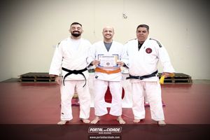 Gradua&ccedil;&atilde;o Jud&ocirc; - Escola de artes marciais PRBJJ Luiz Alberto