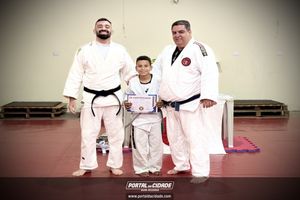 Gradua&ccedil;&atilde;o Jud&ocirc; - Escola de artes marciais PRBJJ Luiz Alberto