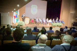 Posse do Chefe de Departamento e do Delegado Regional de Po&ccedil;os de Caldas e Entrega da Medalha de Distin&ccedil;&atilde;o Policial Civil e do Certificado Destaque Profissional