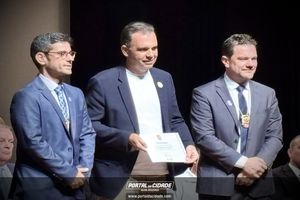 Posse do Chefe de Departamento e do Delegado Regional de Po&ccedil;os de Caldas e Entrega da Medalha de Distin&ccedil;&atilde;o Policial Civil e do Certificado Destaque Profissional