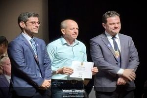 Posse do Chefe de Departamento e do Delegado Regional de Po&ccedil;os de Caldas e Entrega da Medalha de Distin&ccedil;&atilde;o Policial Civil e do Certificado Destaque Profissional