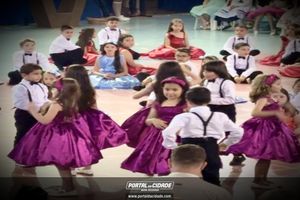 100 anos da Escola Municipal Dr. Melo Viana