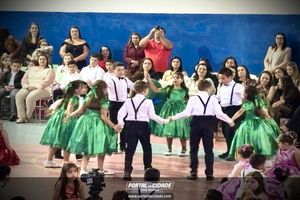 100 anos da Escola Municipal Dr. Melo Viana
