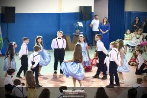 100 anos da Escola Municipal Dr. Melo Viana