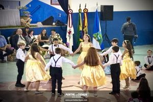100 anos da Escola Municipal Dr. Melo Viana