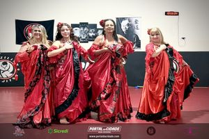 Elas Inspiram: partilha, energia e dan&ccedil;a