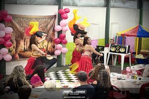 Uma noite de encanto e celebra&ccedil;&atilde;o feminina com a Cia Carissa Bellydance