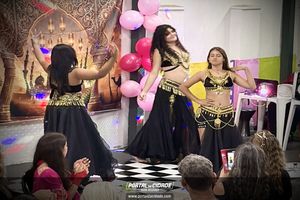 Uma noite de encanto e celebra&ccedil;&atilde;o feminina com a Cia Carissa Bellydance