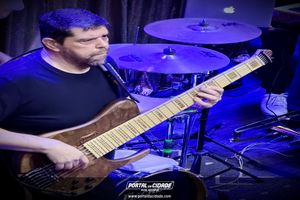 Rock, f&eacute; e nostalgia com a Banda Catedral