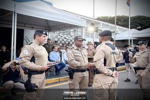 Passos celebra a formatura de 65 novos soldados da PMMG