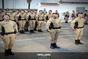 Passos celebra a formatura de 65 novos soldados da PMMG