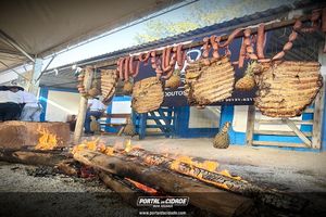 Queima do Alho em Divin&oacute;polis