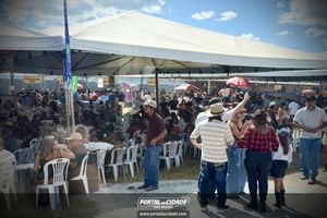 Queima do Alho em Divin&oacute;polis