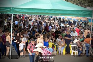     Queima do Alho em Nova Resende: veja os melhores momentos