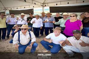     Queima do Alho em Nova Resende: veja os melhores momentos