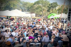    Queima do Alho em Nova Resende: veja os melhores momentos