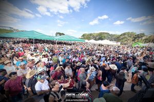     Queima do Alho em Nova Resende: veja os melhores momentos