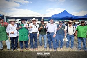     Queima do Alho em Nova Resende: veja os melhores momentos