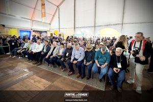 Cerim&ocirc;nia de abertura da Megaleite 2026