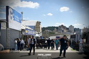 Cerim&ocirc;nia de abertura da Megaleite 2026