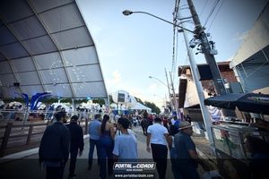 Cerim&ocirc;nia de abertura da Megaleite 2026