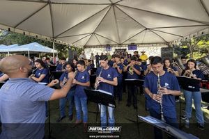Queima do Alho em C&aacute;ssia