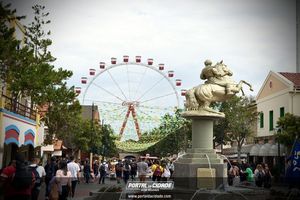 #PortalDeF&eacute;rias - Hopi Hari