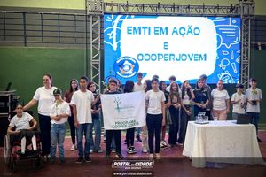 Talento e conhecimento marcam a Feira EMTI em A&ccedil;&atilde;o na Escola Padre Luiz Moreno