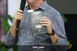 Lan&ccedil;amento do livro "De volta a Santiago" do prefeito Maur&iacute;cio Gehlen 
