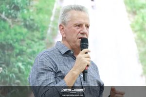 Lan&ccedil;amento do livro "De volta a Santiago" do prefeito Maur&iacute;cio Gehlen 