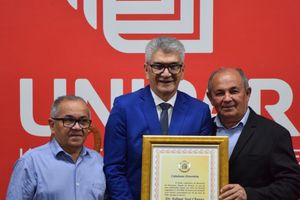 T&iacute;tulo de Cidad&atilde;o Honor&aacute;rio do Adv. Edmar Jos&eacute; Chagas