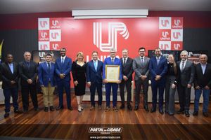 T&iacute;tulo de Cidad&atilde;o Honor&aacute;rio do Adv. Edmar Jos&eacute; Chagas