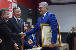 T&iacute;tulo de Cidad&atilde;o Honor&aacute;rio do Adv. Edmar Jos&eacute; Chagas