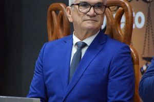 T&iacute;tulo de Cidad&atilde;o Honor&aacute;rio do Adv. Edmar Jos&eacute; Chagas