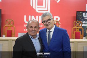 T&iacute;tulo de Cidad&atilde;o Honor&aacute;rio do Adv. Edmar Jos&eacute; Chagas