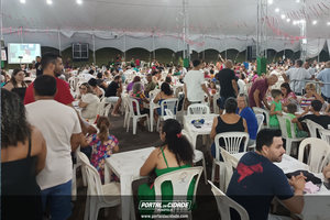 Show de Pr&ecirc;mios em prol &agrave; Par&oacute;quia Sagrada Fam&iacute;lia