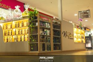 Inaugura&ccedil;&atilde;o da Maria Perfumada Boutique 